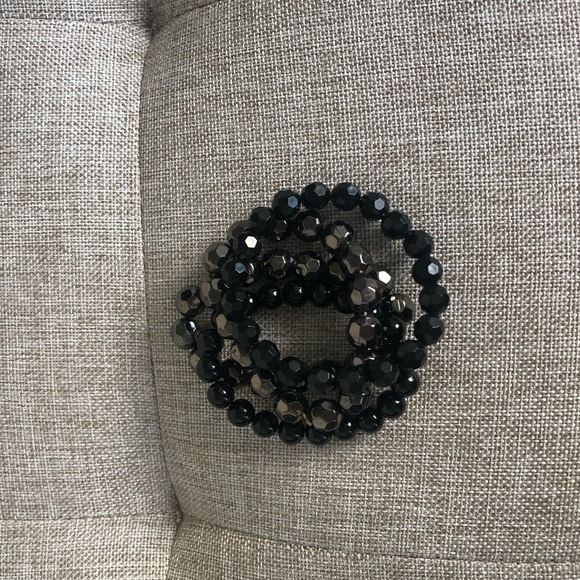 4 Piece Beaded Bracelet - Picture 4 of 5